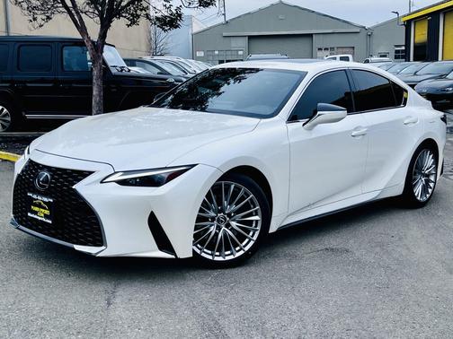 2023 Lexus IS 300 Base