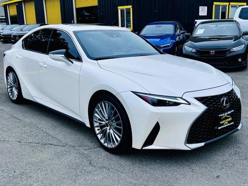 2023 Lexus IS 300 Base