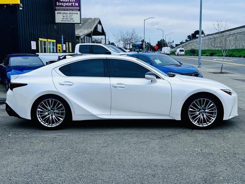 2023 Lexus IS 300 Base
