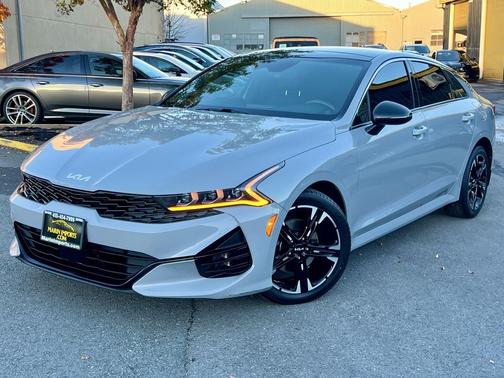2022 Kia K5 GT-Line