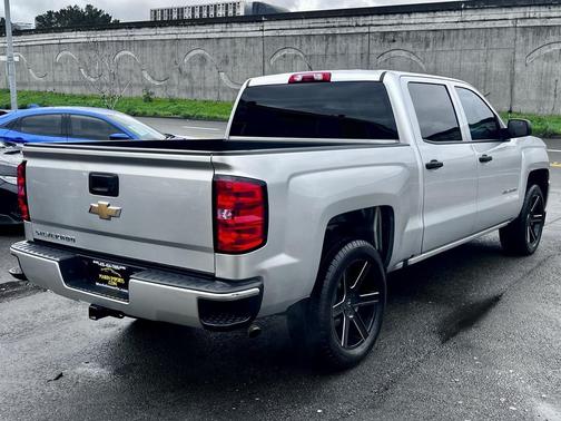 2018 Chevrolet Silverado 1500 Custom