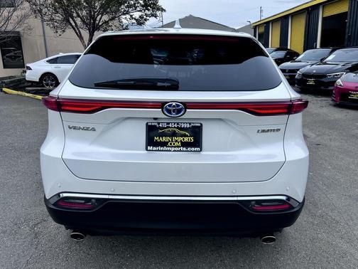 2023 Toyota Venza Limited