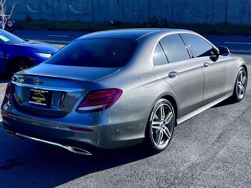 2018 Mercedes-Benz E-Class E 300