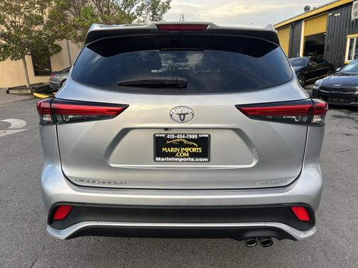 2021 Toyota Highlander XSE