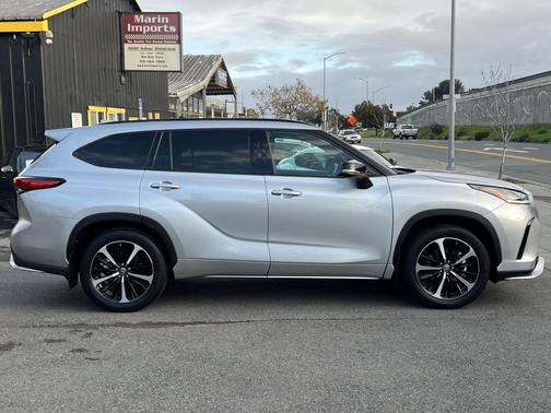 2021 Toyota Highlander XSE
