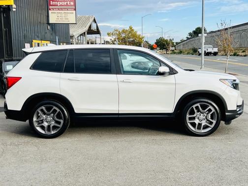 2022 Honda Passport 2WD EX-L