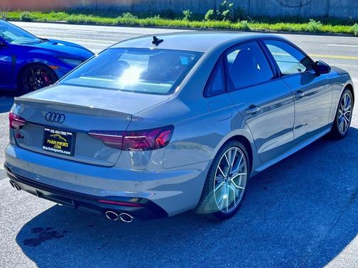 2021 Audi S4 Premium Plus TFSI quattro Tiptronic