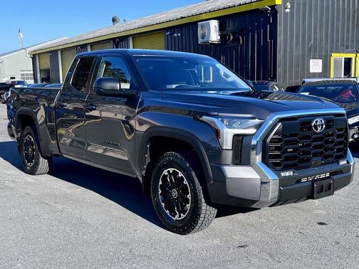 2024 Toyota Tundra SR5