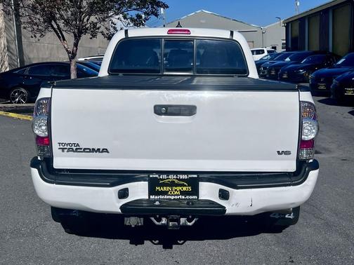 2014 Toyota Tacoma Base