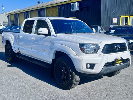 2014 Toyota Tacoma Base