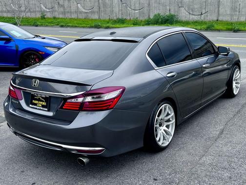 2017 Honda Accord EX