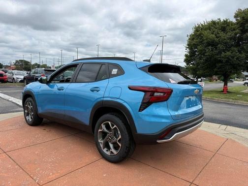 Marina Blue 2026 Chevrolet Trax LT