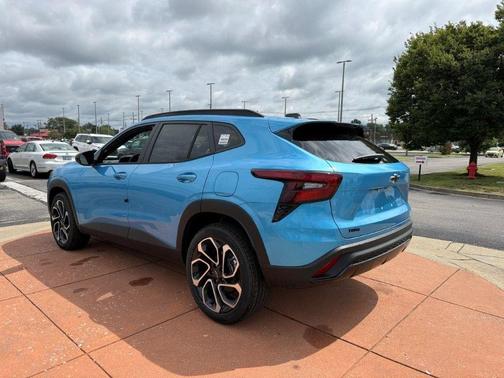 Marina Blue 2026 Chevrolet Trax 2RS