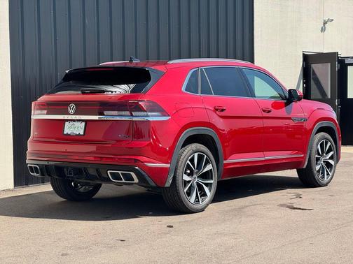 2025 Volkswagen Atlas Cross Sport 2.0T SEL Premium