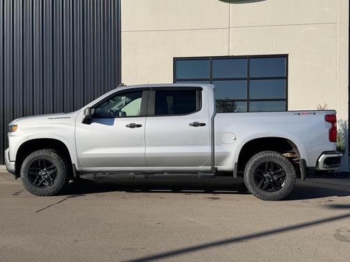 2019 Chevrolet Silverado 1500 Custom
