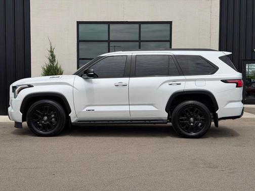 Ice Cap 2025 Toyota Sequoia Limited