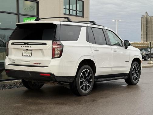 2022 Chevrolet Tahoe 4WD RST