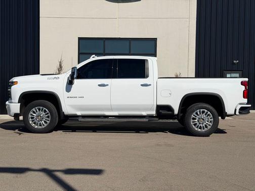 2021 Chevrolet Silverado 2500 High Country