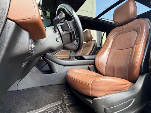 Infinite Black Metallic 2020 Lincoln Aviator Grand Touring AWD