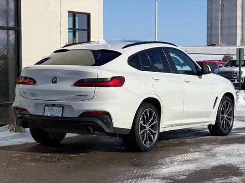 2021 BMW X4 xDrive30i