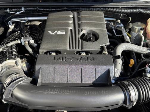 2021 Nissan Frontier SV