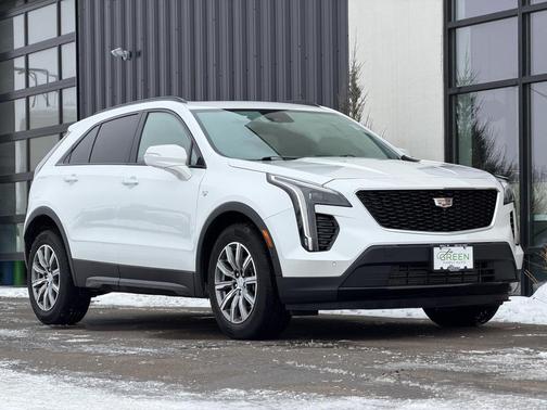 2022 Cadillac XT4 Sport