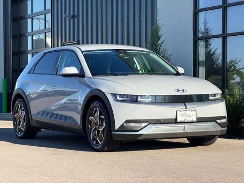Cyber Gray 2024 Hyundai IONIQ 5 SEL
