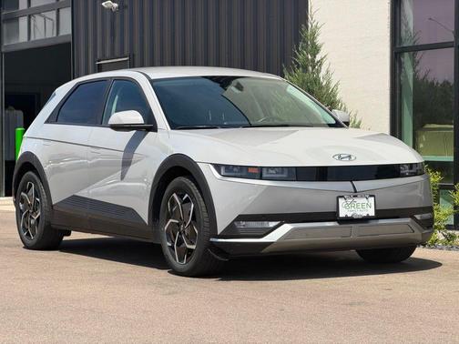 Cyber Gray 2024 Hyundai IONIQ 5 SEL