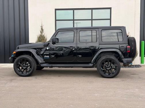 Black Clearcoat 2023 Jeep Wrangler 4xe Sahara
