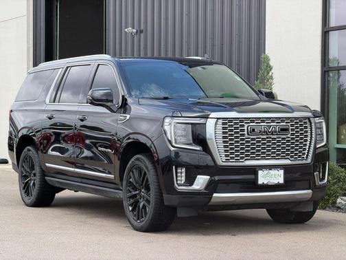Onyx Black 2021 GMC Yukon XL Denali
