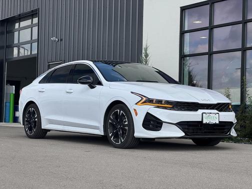 2024 Kia K5 GT-Line