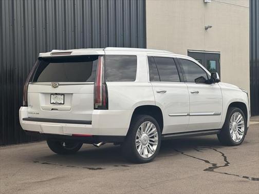 2016 Cadillac Escalade Platinum