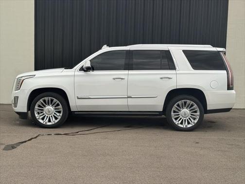 2016 Cadillac Escalade Platinum