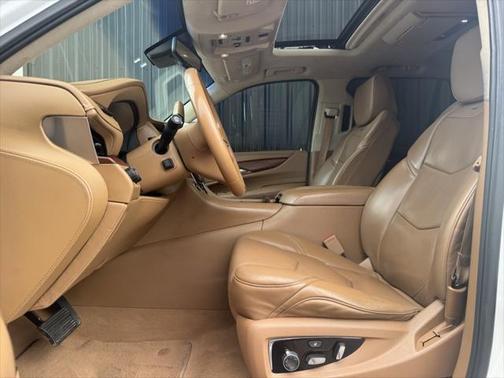 2016 Cadillac Escalade Platinum