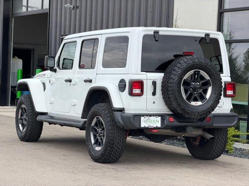 Bright White Clearcoat 2018 Jeep Wrangler Unlimited Rubicon