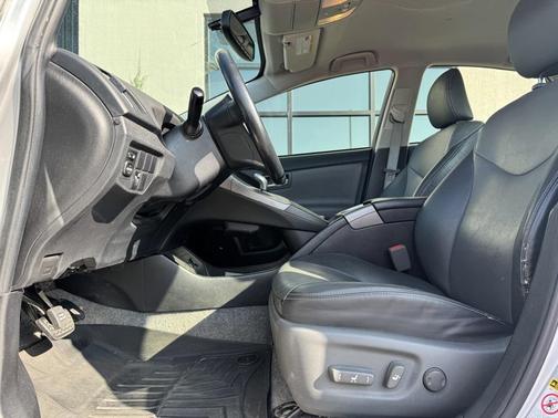 2014 Toyota Prius Four