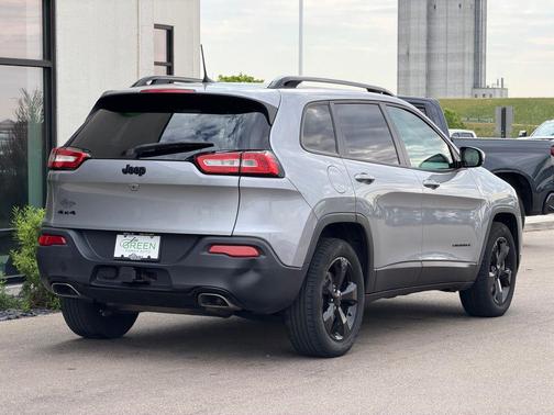 Billet Silver Metallic Clearcoat 2017 Jeep Cherokee Limited