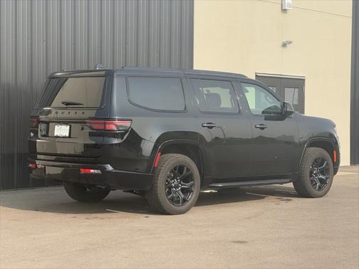 2024 Jeep Wagoneer Series II Carbide