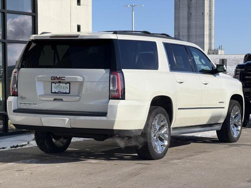 2015 GMC Yukon XL 1500 SLT