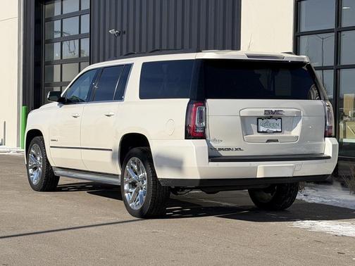 2015 GMC Yukon XL 1500 SLT