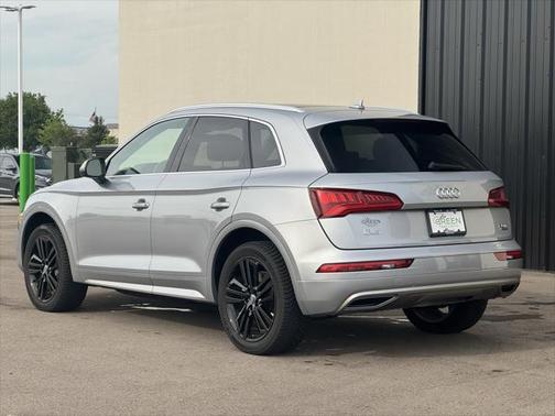 2018 Audi Q5 2.0T Premium Plus