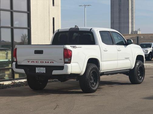 2016 Toyota Tacoma SR5