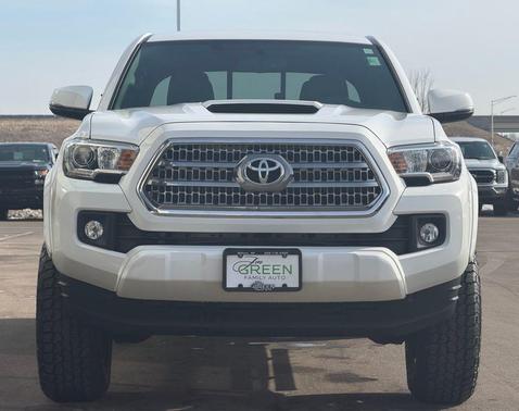 2016 Toyota Tacoma SR5