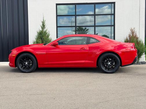Red Hot 2015 Chevrolet Camaro 2LS