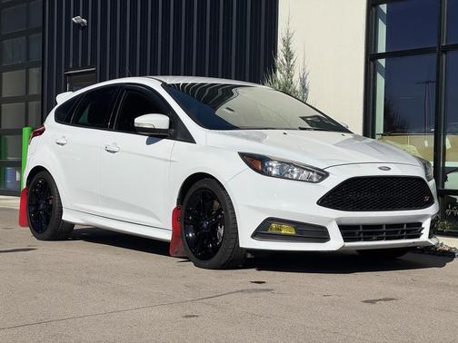 2018 Ford Focus ST ST
