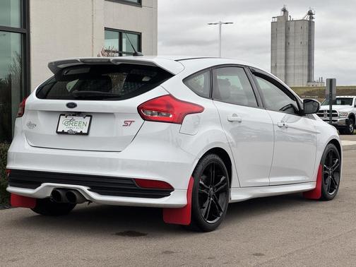 2018 Ford Focus ST ST