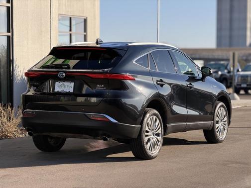 2021 Toyota Venza XLE