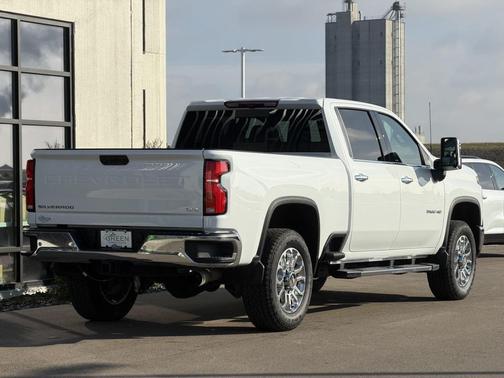 2025 Chevrolet Silverado 3500 LTZ