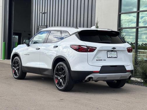 2022 Chevrolet Blazer 2LT