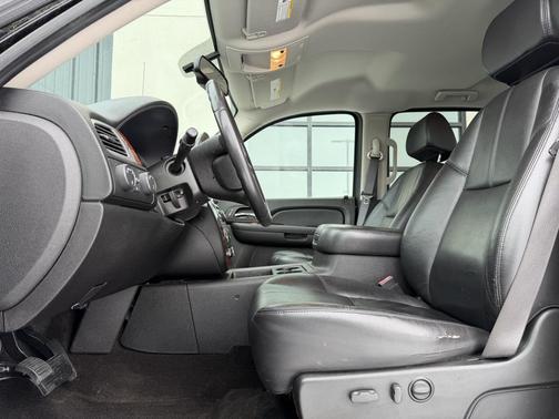 2009 Chevrolet Silverado 1500 LTZ Crew Cab